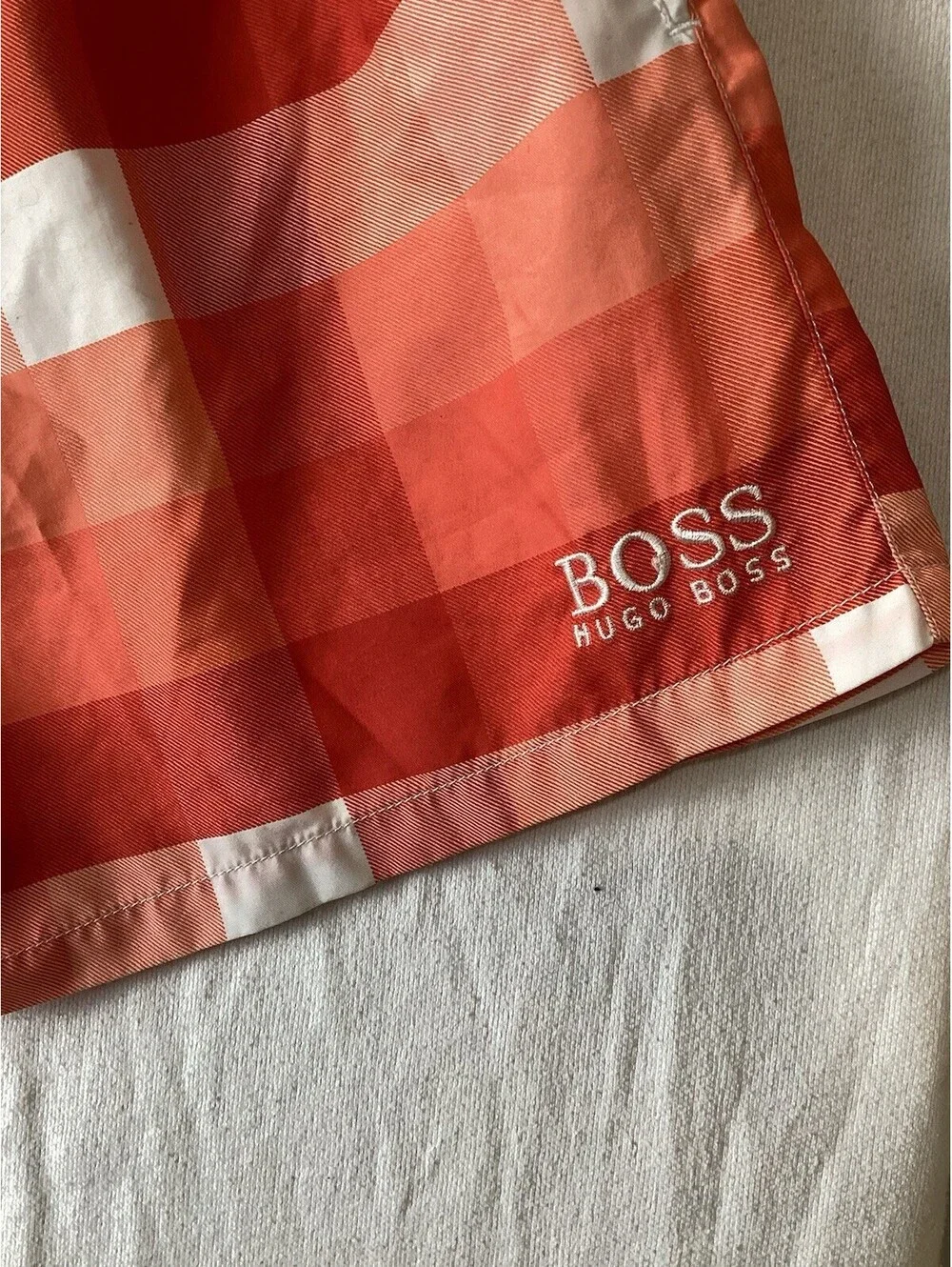 Boss these red